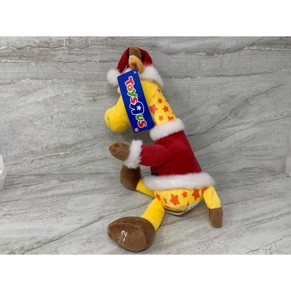 NWT 2022 Macy’s Toys R Us Santa Christmas Geoffrey Giraffe Plush 14” Great Gift - Picture 4 of 6